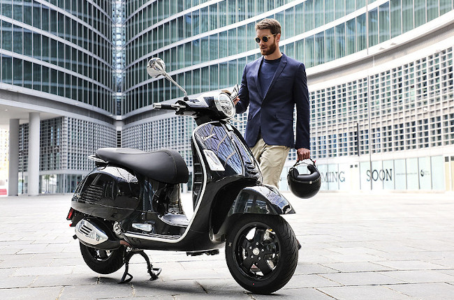 5 reasons why a Vespa is the perfect daily commuter 