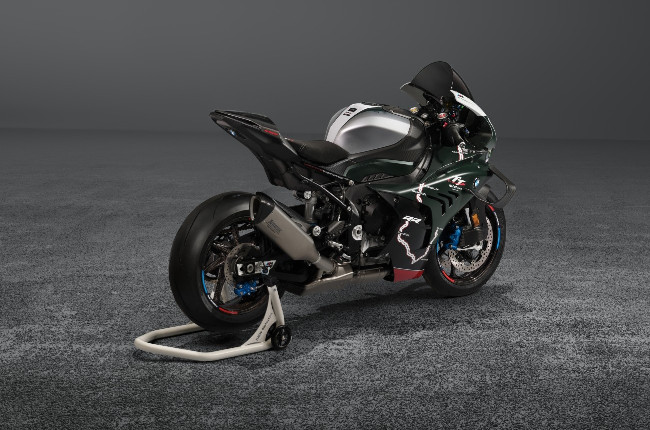 BMW M1000RR Limited Edition Isle of Man TT 4