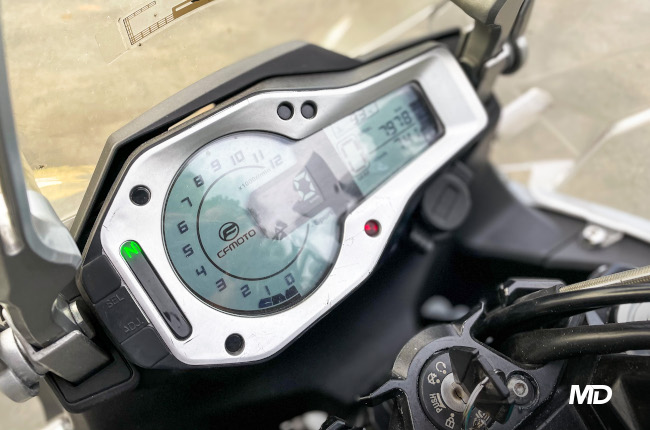 CFMoto 650 MT Gauge