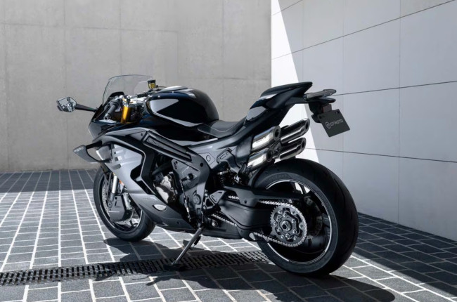 CFMOTO 750 SRS