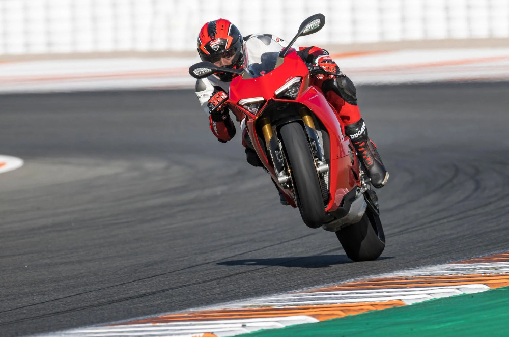 Ducati Panigale Wheelie