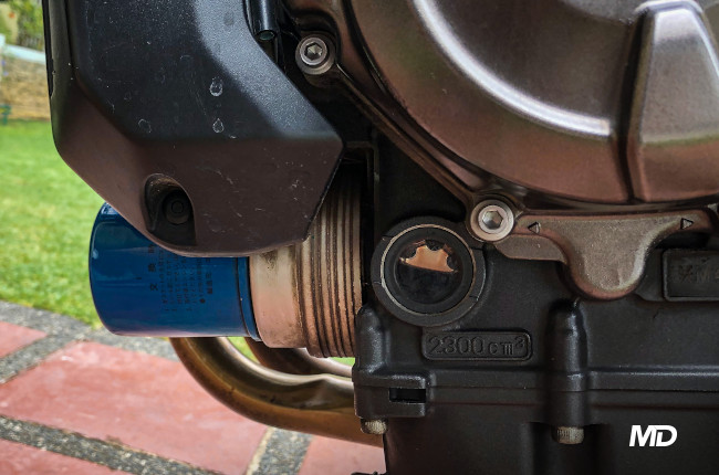 How to check your motorcycle's oil level