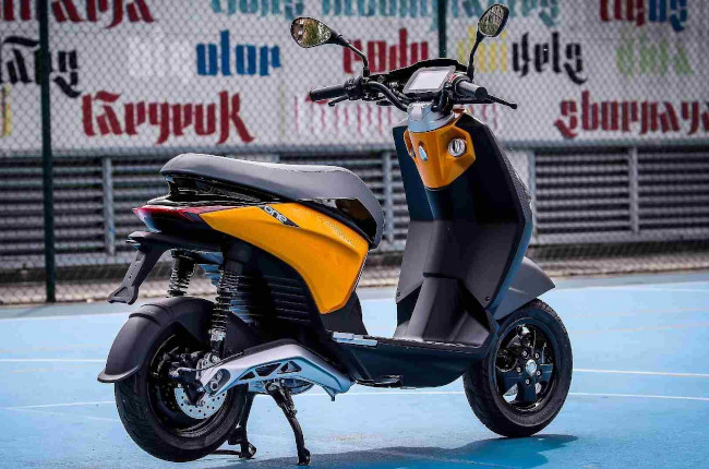 Piaggio One Electric Scooter