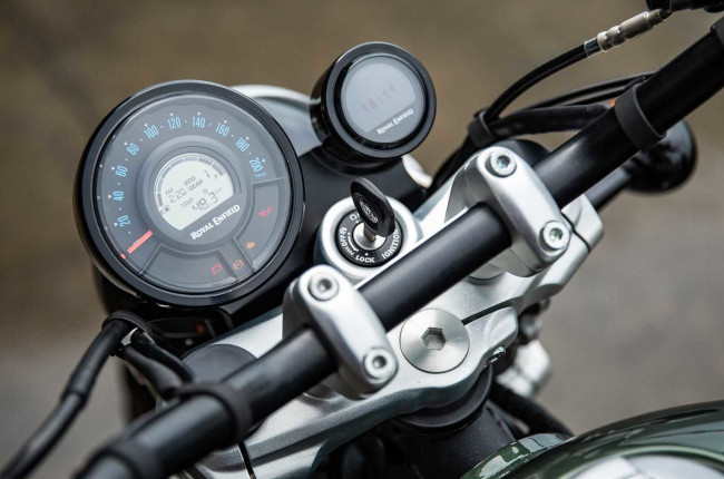 Royal Enfield Super Meteor Gauge Cluster