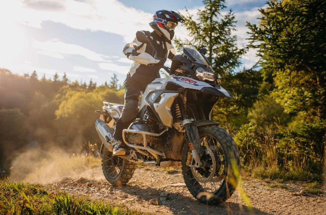 Top 5 must-have features on your adventure bike