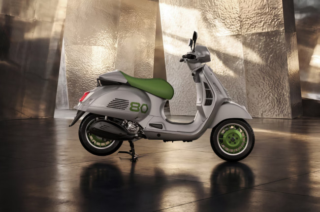  Vespa Edizione Ottantesimo 2