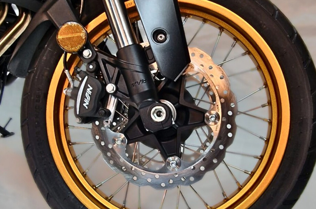 Voge 525DSX