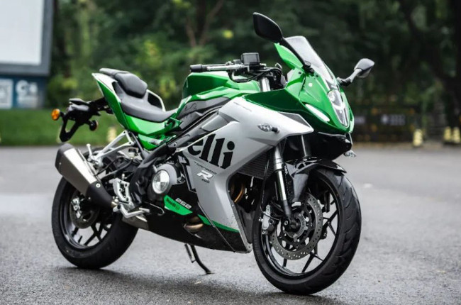 Benelli Tornado 252R