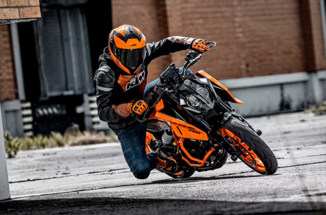 2024 KTM 390 Duke breaks cover in international market