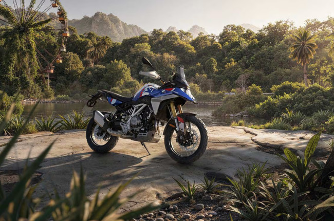 BMW F 450 GS brings adventure tech to the lightweight class