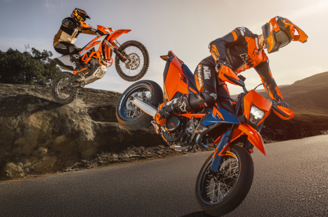 KTM unveils 2026 690 SMC R and Enduro R