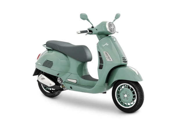 Vespa updates the Primavera and Sprint S ahead of its 80th anniversary