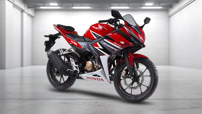 Honda CBR150R exterior quarter front Philippines