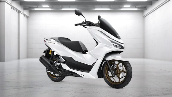 Honda PCX 160 exterior quarter front Philippines