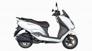 Suzuki Burgman Street Standard-Pearl Mirage White