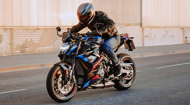 BMW M 1000 R