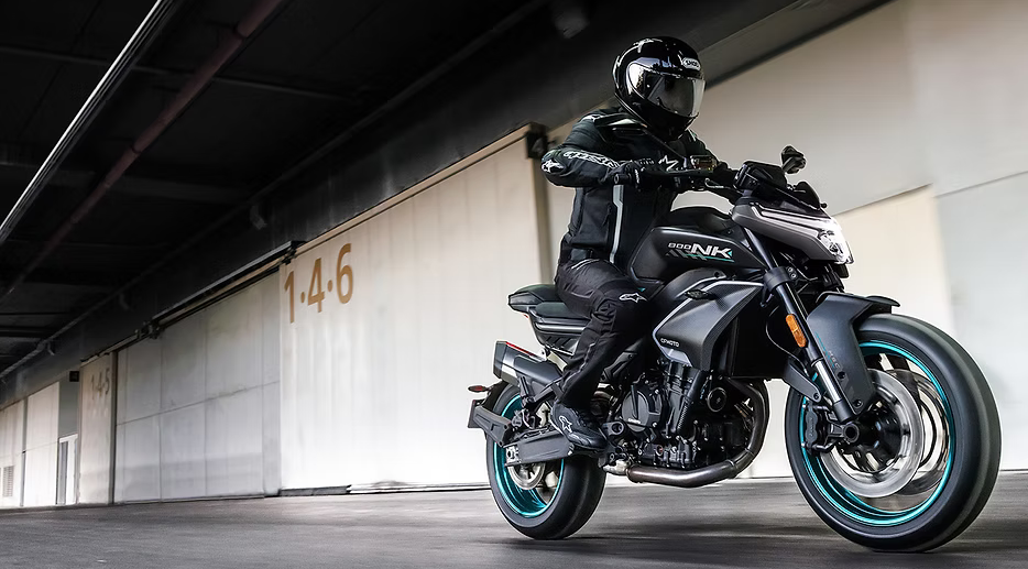 CFMOTO 800NK