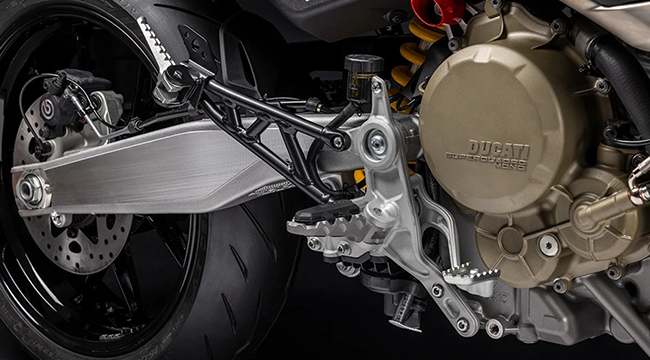 Ducati Hypermotard 698