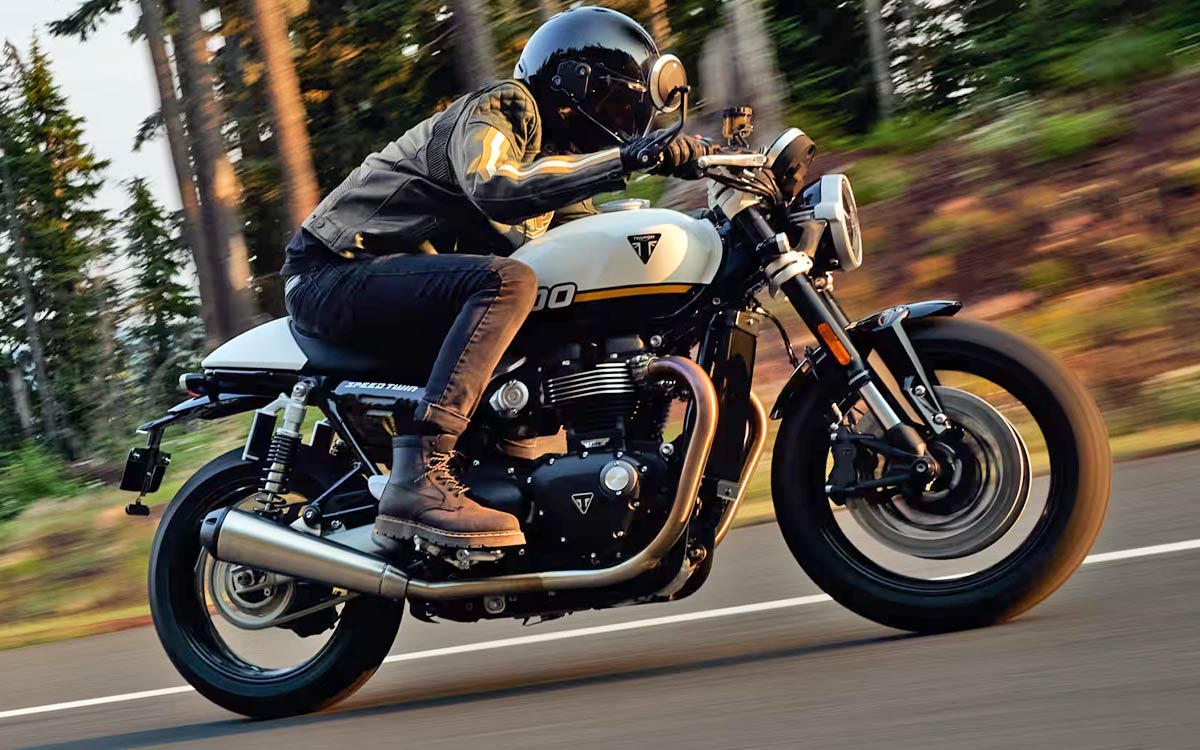Triumph Speed Twin 1200