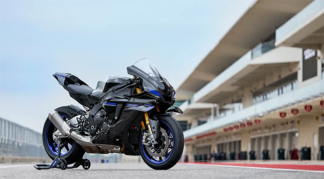 Yamaha YZF-R1M