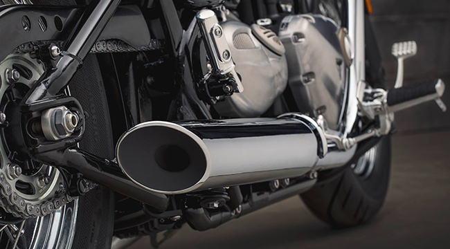 2020 Triumph Bonneville Speedmaster exhaust pipe
