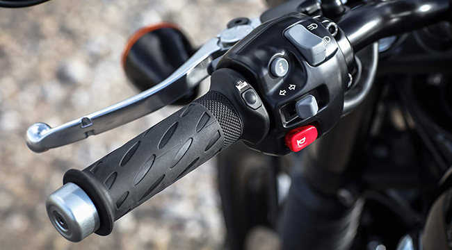 2020 Triumph Bonneville T120 handle bar