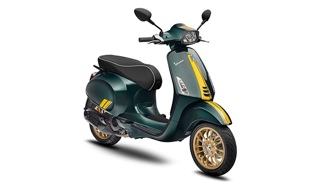 2020 Vespa Sprint Racing Sixties quarter front Philippines