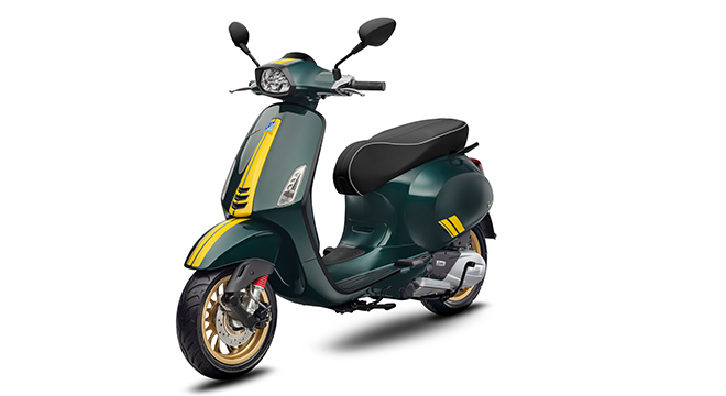 2020 Vespa Sprint Racing Sixties quarter quarter front Philippines