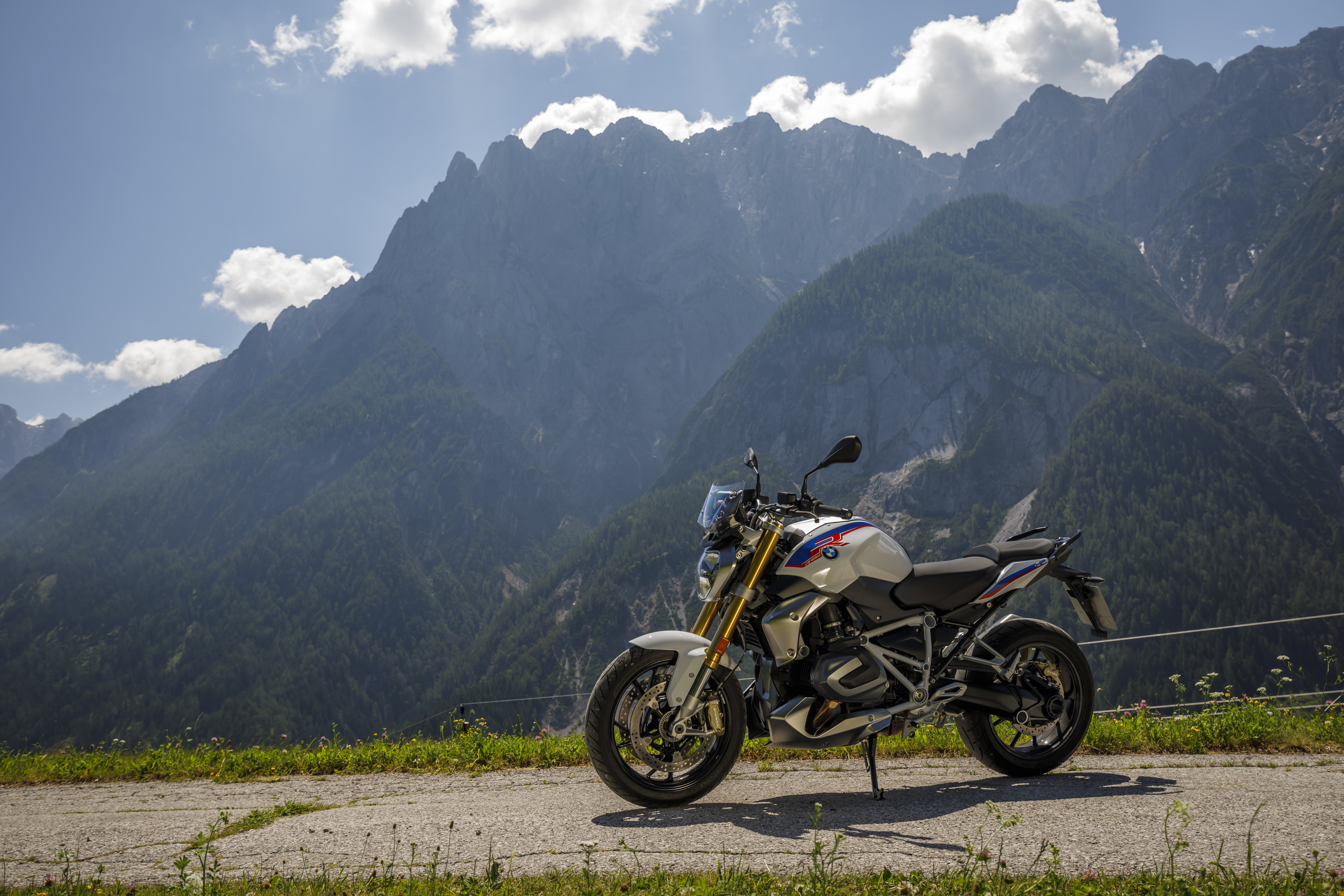 BMW R 1250 R HP Style 2020, Philippines Price, Specs & Promos | MotoDeal