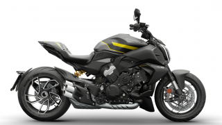 Ducati Diavel V4 Black 