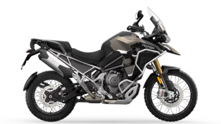 Triumph Tiger 1200 Rally Explorer Matt Sandstorm